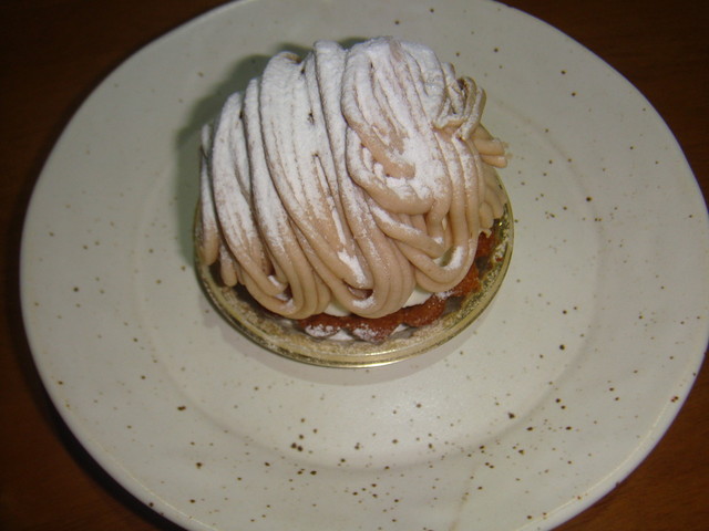 マッフェン ヨークベニマル南吉成店 - 葛岡（ケーキ）の写真