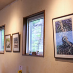 おうちごはん 野の - 版画家こだまさんの作品を展示。全て中神治夫一人語り芝居の演目のものです。