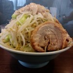 かじろうramen7 - ラーメン小、野菜マシマシ、あぶらマシ、にんにくマシ