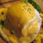 カフェ&レストラン グリーンテーブル - エッグベネディクト