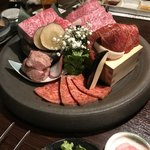 備長炭焼肉としゃぶしゃぶ 仔虎 - 