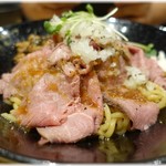 ローストビーフ油そば ビースト - 