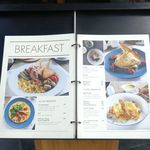 The Coffee Club - 先日、エカマイ駅近くで1杯朝コーヒーを飲もうと思い、朝飯がウマそうな「The Coffee Club Ekamai」に行ってきました。