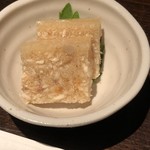 七伍屋 - お通し（魚卵の寒天寄せ）