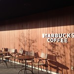 STARBUCKS - テラス席