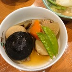 鶯酒場 - 鶏肉と野菜の煮物