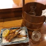 Ina Fune - 小鰒(こふぐ)揚げ、大山特別純米酒十水(とみず)