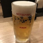 牛たん処 い志井 - まずは生ビール