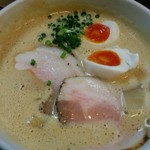 ラーメン家 みつ葉 - 