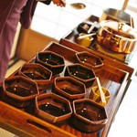 招福樓 - 鯛と蕪の鍋を目の前にして