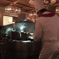ロウリーズ・ザ・プライムリブ 恵比寿ガーデンプレイス店 - 