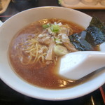 熊猫 - すっきりした中華ラーメン