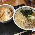 Yamada Udon - たぬきそば + ミニかき揚げ丼