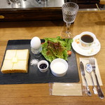 カフェ ロストロ - モーニングセット800円