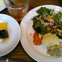 Tavernetta Salvatore 仙台 - 四巡目：サラダ、ゼリー、フルーツヨーグルト♪