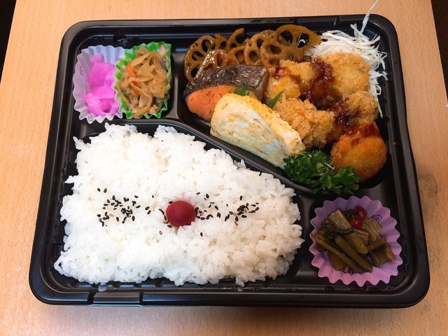 ニコニコ弁当 竜王 弁当 食べログ