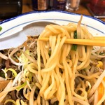 ラーメン是山 - ピリ辛醤油味風々麺リフト