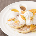サラベス - スノーウィ―オレンジパンケーキ