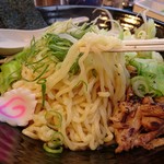 まぜそば専門店 MOG - 「まぜそば（超特盛）」の麺