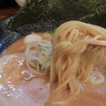 クリーミーTonkotsuラーメン 麺家神明 - とんこつ780円