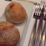 レストラン マノワ - パン