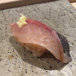 寿司 中川 - 鰤（はまち）