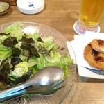 浜焼き海鮮居酒屋 大庄水産 - サラダを注文