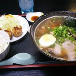 全勝横綱ラーメン - 和風ラーメン 揚げ焼売 ごはん500円