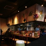 まぜそば専門店 MOG - カウンター席