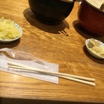 日本橋 天丼 金子半之助 - ガリごぼう＆ガリ❗️