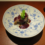 和牛のテールと鰻の赤ワインソース