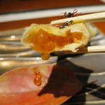 眞 - グリエールチーズといくらの春巻き