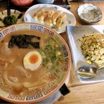 Taihou Ramen - たかなチャーハン餃子セット