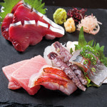 ・Today's recommended sashimi platter