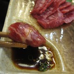 すし処　巌 - カナダ産の馬刺しも頂きました