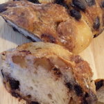 ブーランジェリークルミ - ショコラ・ノア　スライスした画像♪美味しい♪