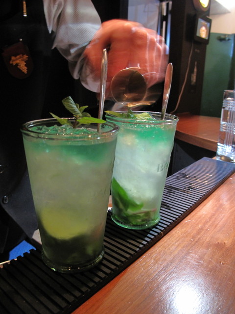 In the Room 84 photo 2