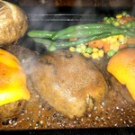 ゴールドラッシュ 本店 - ハーフ&ハーフハンバーグ 300g