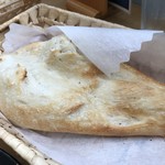 未来カレー こりす - 自家製焼きたてパン