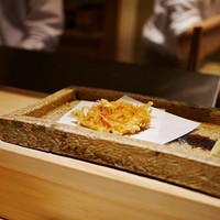 日本橋 蕎ノ字 - 駿河湾産の桜えびのかき揚げ