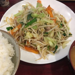 Taihei - サービスランチ 野菜炒め ¥700。
                        ご飯、みそ汁、アイスコーヒーがお代わり可能！