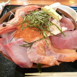 岩山海 - 海鮮丼