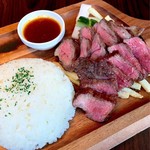 Mitomitsugobaru - 肉バル特製肉盛りプレート