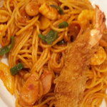 キッチン ニューほしの - ナポリタンに　トッピングのエビフライ♪