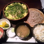 真希そば - ネギトロ丼ランチ