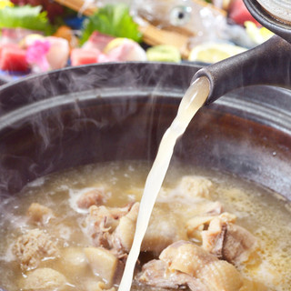 博多名產、水炊锅、內臟內臟鍋等九州和博多当地美食。