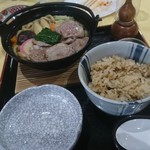 Ooaraigorufukurabu Resutoran - 鴨と野菜の煮込みうどん