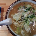 うわの - 料理写真:味噌ラーメン750円