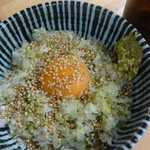 レバサシ塩ユッケ