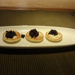 トラットリア フィオーレ - キャビア３種(3.9)